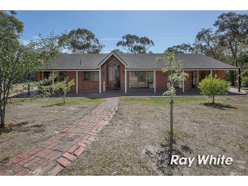 19 Altarnun Road, Langwarrin VIC 3910