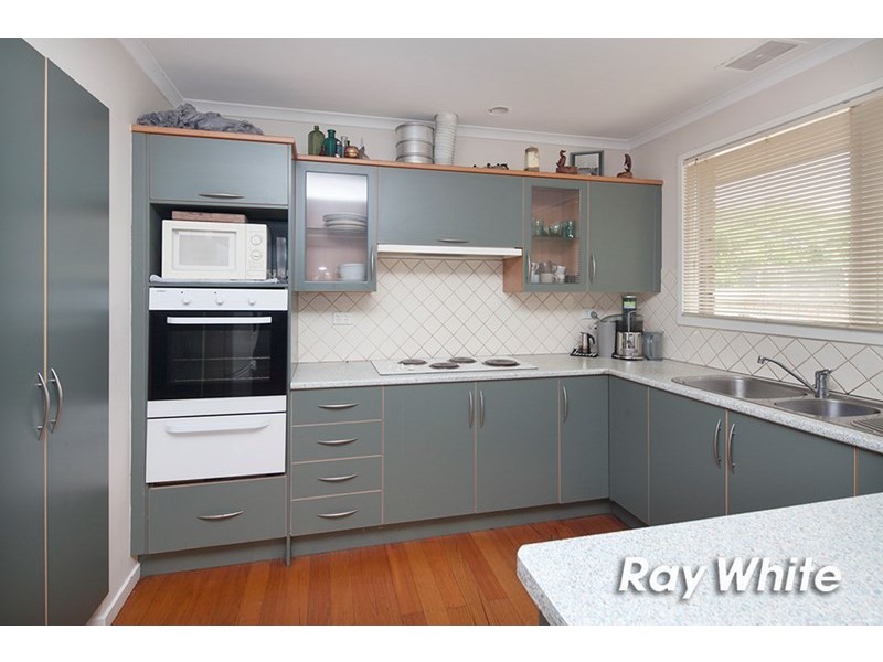 12 Sussex Crescent, Seaford VIC 3198