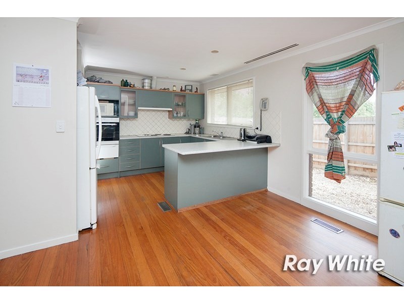 12 Sussex Crescent, Seaford VIC 3198