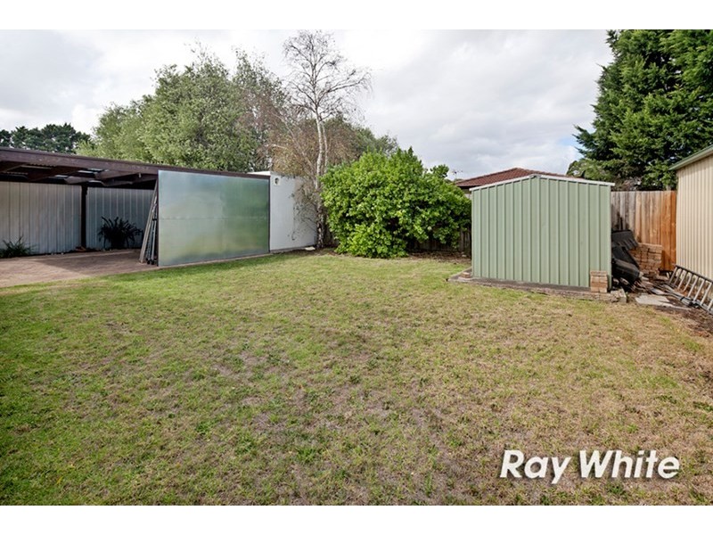 12 Sussex Crescent, Seaford VIC 3198