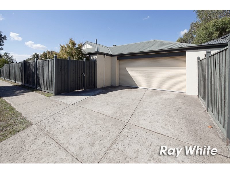 19 One Chain Road, Somerville VIC 3912