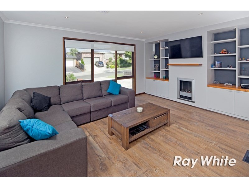 9 Bayport Drive, Langwarrin VIC 3910