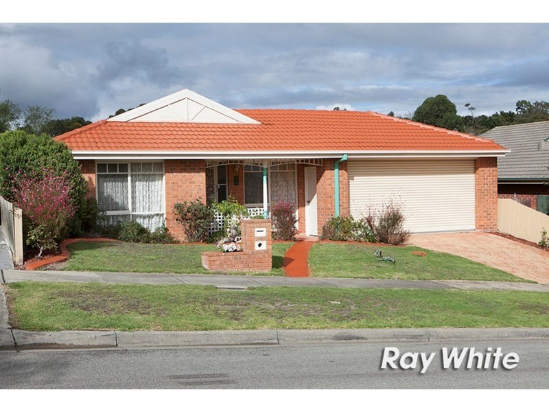 6 Helens Way, Langwarrin VIC 3910