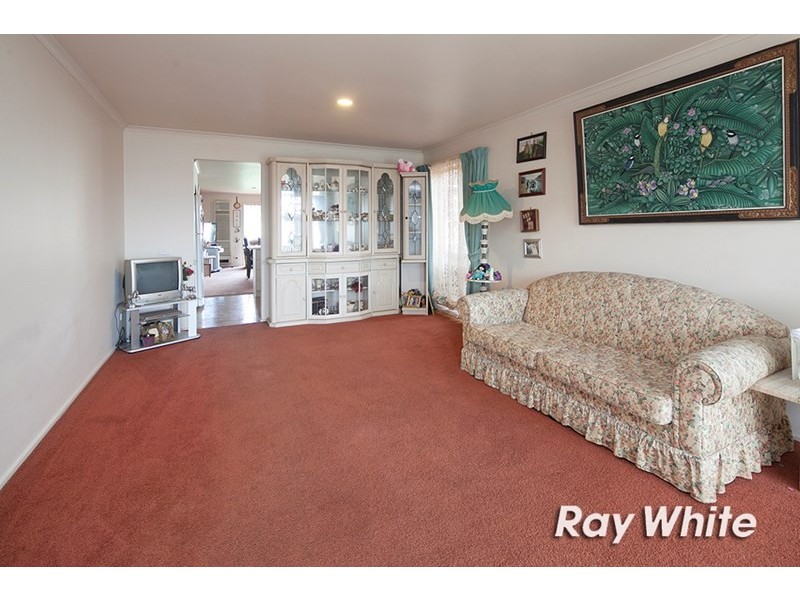 6 Helens Way, Langwarrin VIC 3910