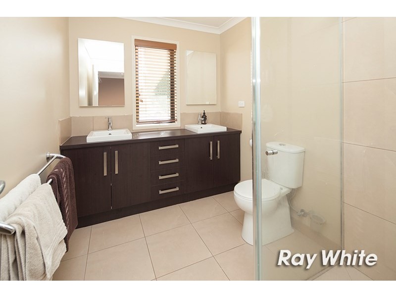 26 Pipetrack Circuit, Cranbourne East VIC 3977