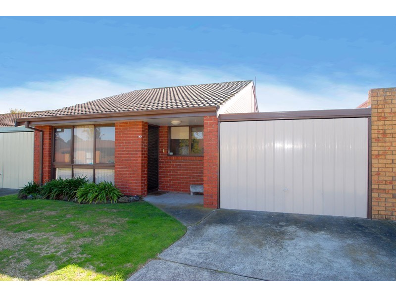 10 Arnold Drive, Chelsea VIC 3196