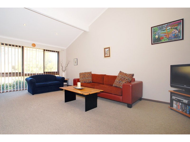 10 Arnold Drive, Chelsea VIC 3196