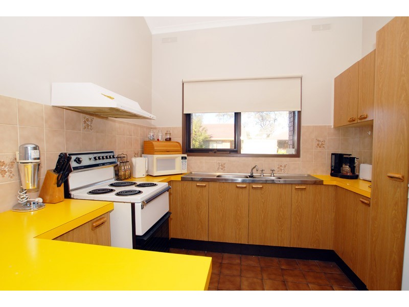 10 Arnold Drive, Chelsea VIC 3196