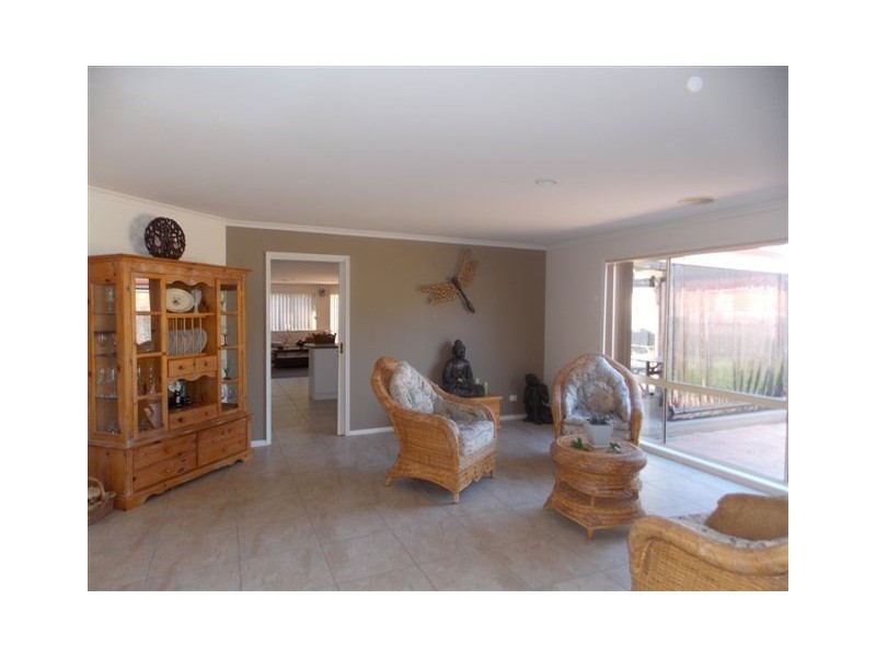 9 Trentham Way, Langwarrin VIC 3910