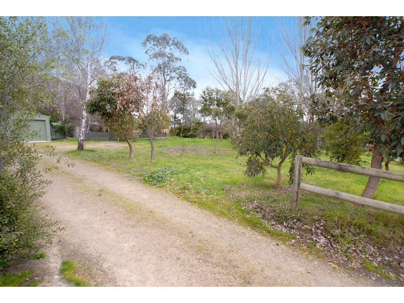6 Morecroft Way, Langwarrin VIC 3910