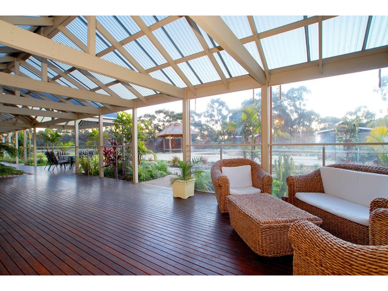 94-96 Lakes Boulevard, Pearcedale VIC 3912