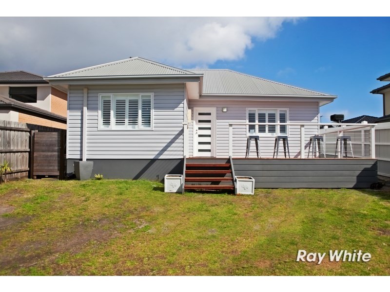 12 Summit Road, Frankston VIC 3199