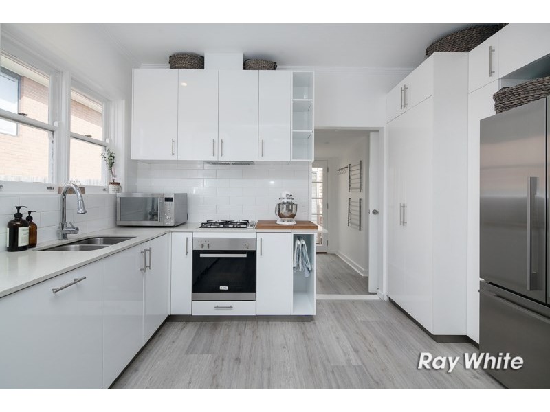 12 Summit Road, Frankston VIC 3199