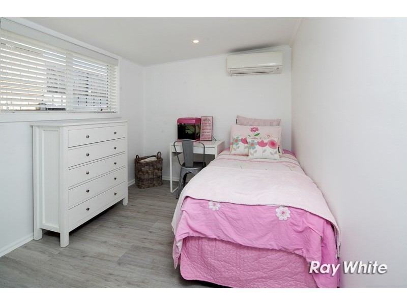 12 Summit Road, Frankston VIC 3199