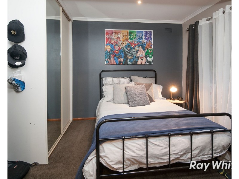 24 Lloyd Street, Langwarrin VIC 3910