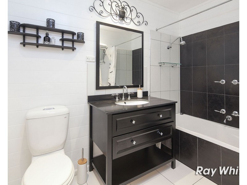 24 Lloyd Street, Langwarrin VIC 3910