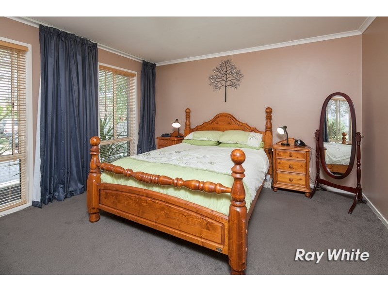 40 Lexton Drive, Langwarrin VIC 3910
