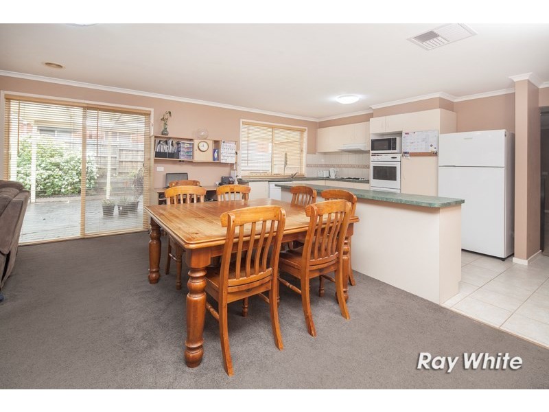 40 Lexton Drive, Langwarrin VIC 3910