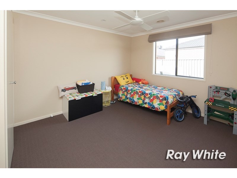 26 Pipetrack Circuit, Cranbourne East VIC 3977