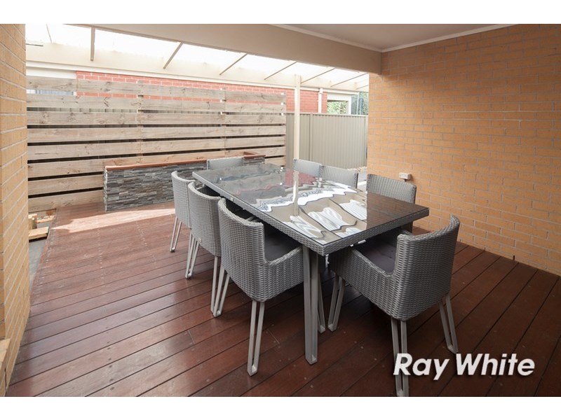 26 Pipetrack Circuit, Cranbourne East VIC 3977