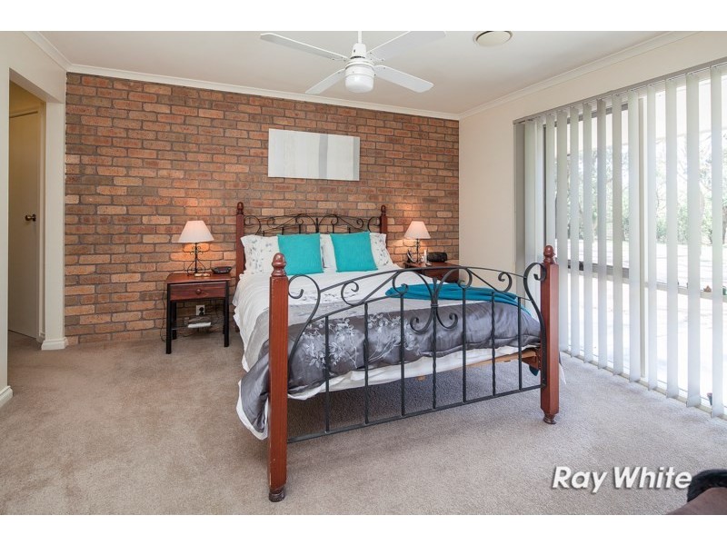 24 Stephens Place, Somerville VIC 3912