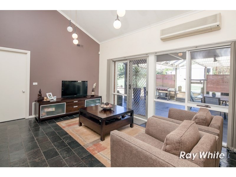 24 Stephens Place, Somerville VIC 3912