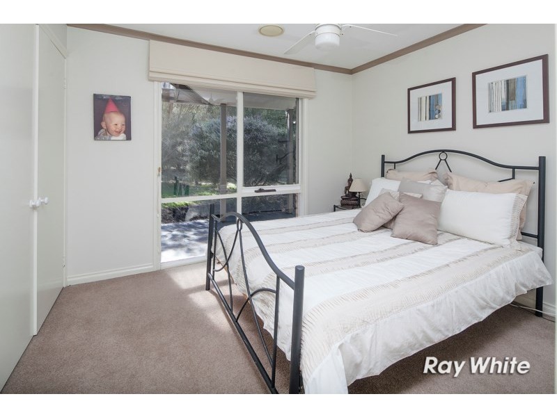 24 Stephens Place, Somerville VIC 3912