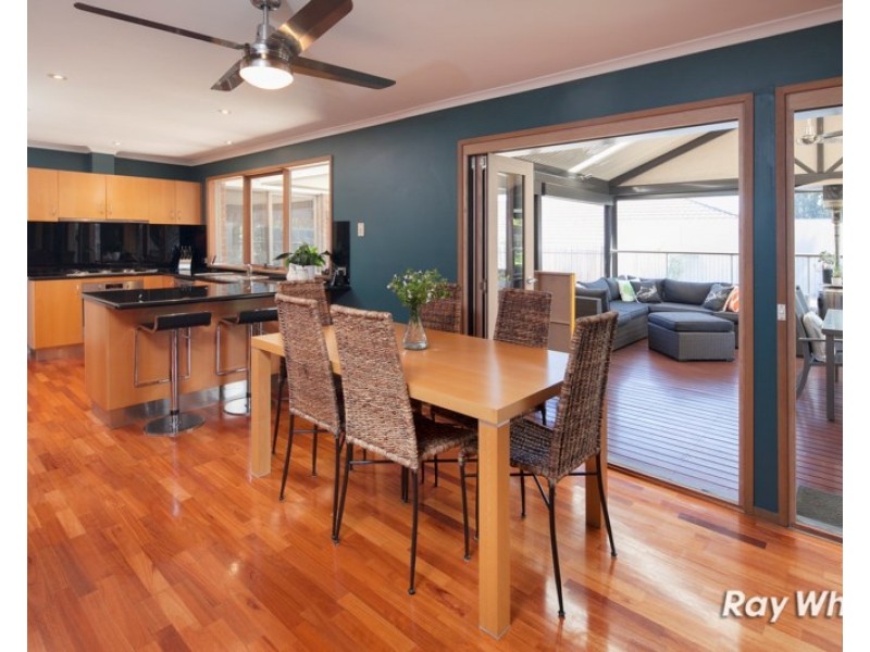 19 Melaleuca Crescent, Langwarrin VIC 3910