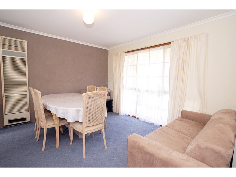 18/10 Lemnian Court, Langwarrin VIC 3910