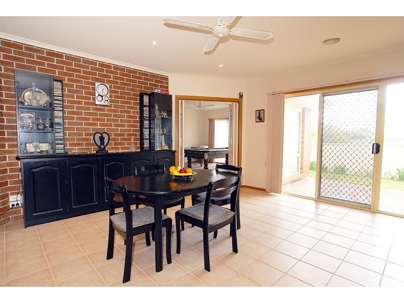 2 Bottlebrush Court, Langwarrin VIC 3910