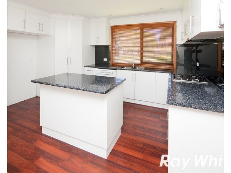 1 Seaton Court, Somerville VIC 3912