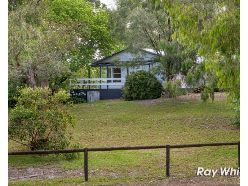 35 Gardeners Road, Langwarrin South VIC 3911