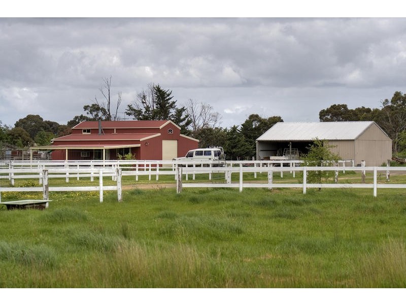 50 Mt Grandview Road, Pearcedale VIC 3912