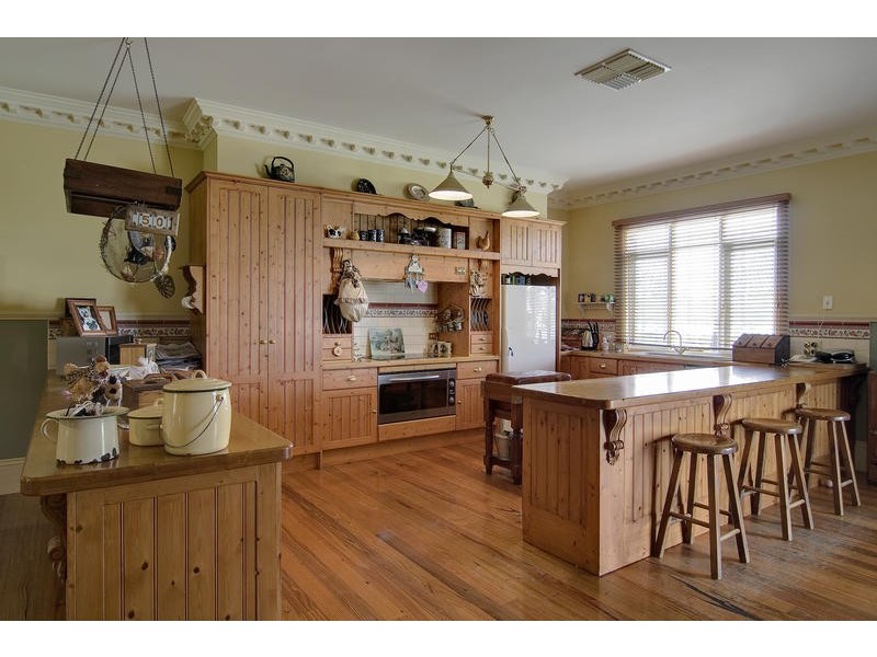 50 Mt Grandview Road, Pearcedale VIC 3912