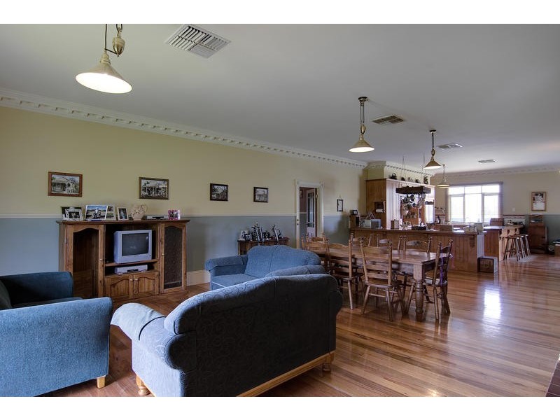 50 Mt Grandview Road, Pearcedale VIC 3912
