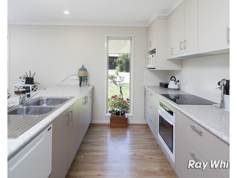 660 Robinsons Road, Langwarrin South VIC 3911
