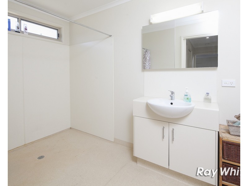 660 Robinsons Road, Langwarrin South VIC 3911