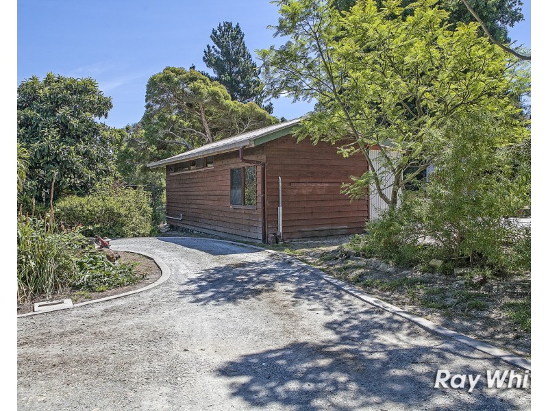 660 Robinsons Road, Langwarrin South VIC 3911