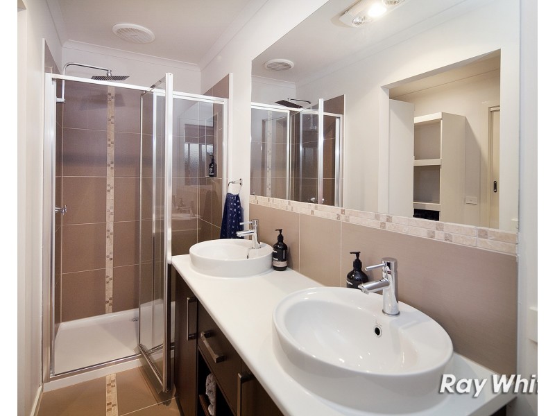 24 Norbert Place, Langwarrin VIC 3910