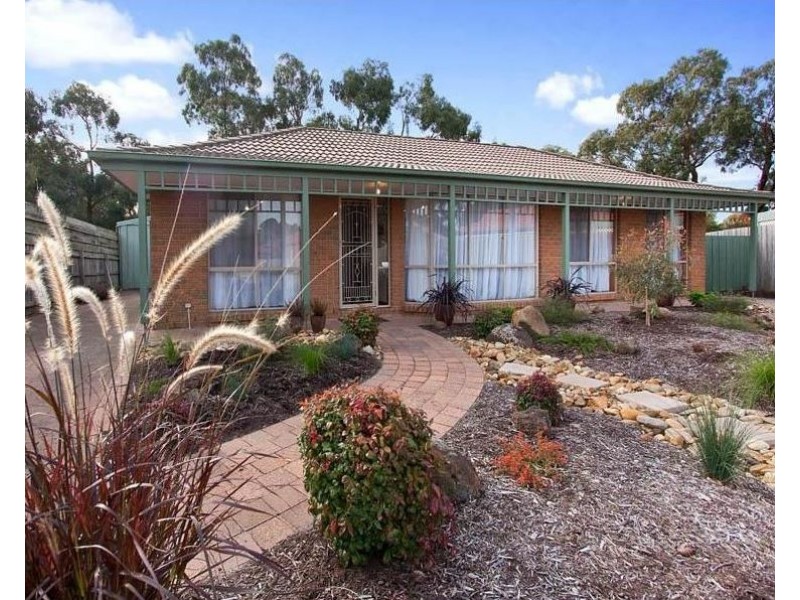 22 HUNTLY Court, Langwarrin VIC 3910