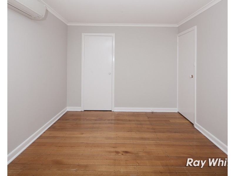 8 Karri Court, Frankston North VIC 3200