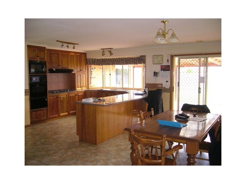 7 Knott Court, Langwarrin VIC 3910