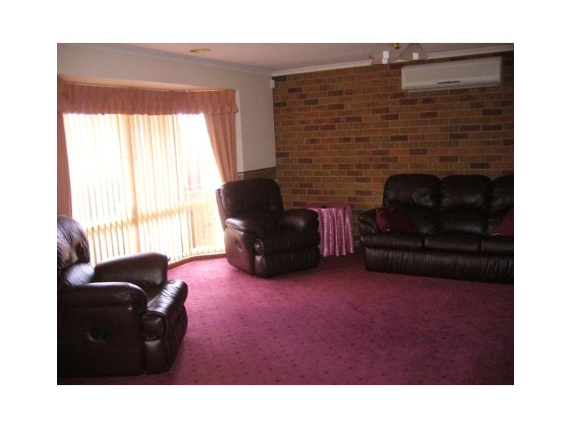 7 Knott Court, Langwarrin VIC 3910