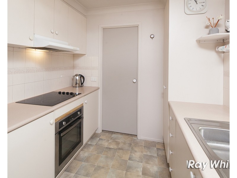 5 Madeleine Court, Somerville VIC 3912