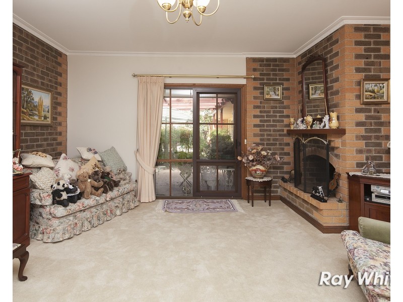 3 Cuneata Close, Langwarrin VIC 3910