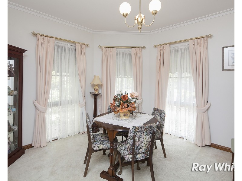 3 Cuneata Close, Langwarrin VIC 3910