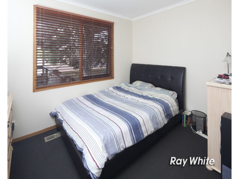 8 Richard Drive, Langwarrin VIC 3910