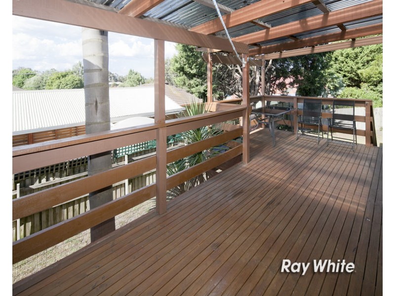 8 Richard Drive, Langwarrin VIC 3910