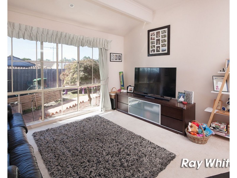 4 Sandra Court, Langwarrin VIC 3910