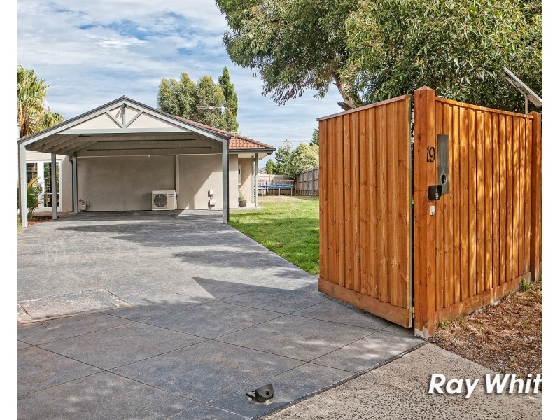 19 Darcy Court, Cranbourne VIC 3977